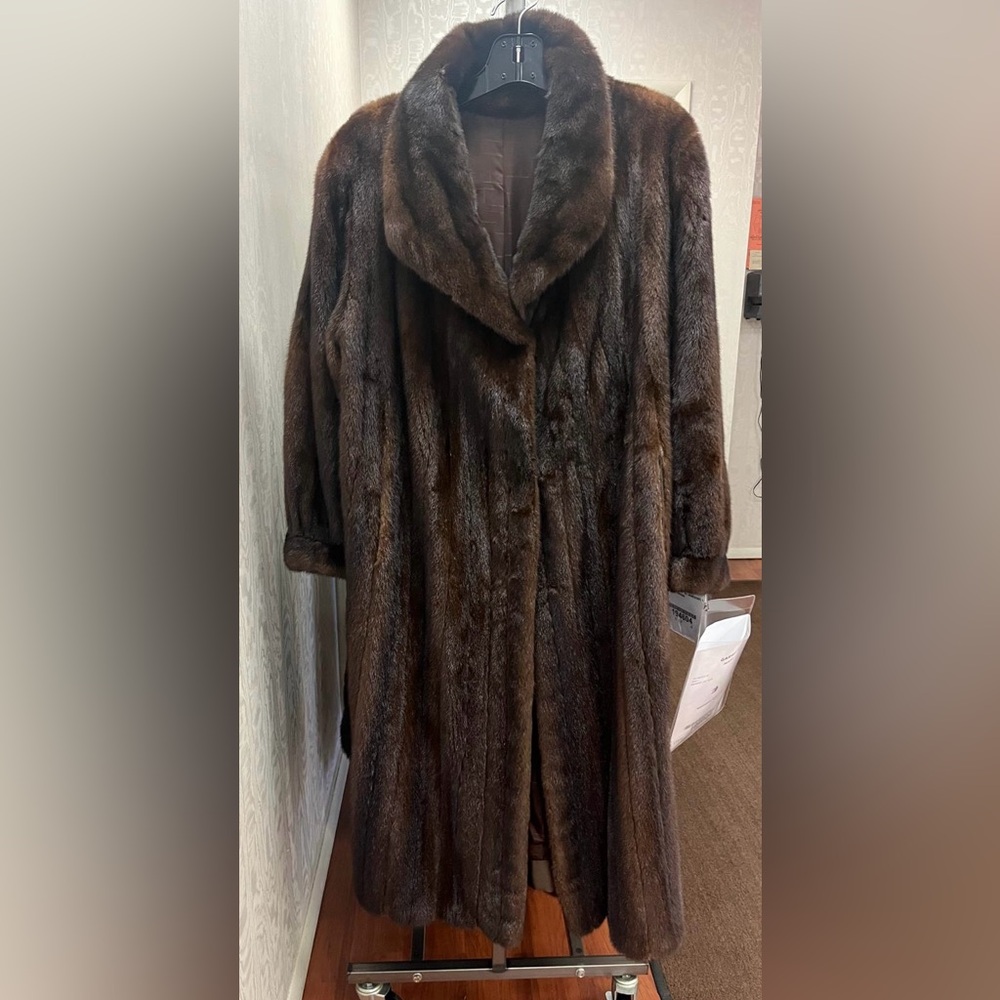 Luxurious Mahogany Full Length Mink Coat XL